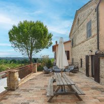 Monte Roberto Le Marche